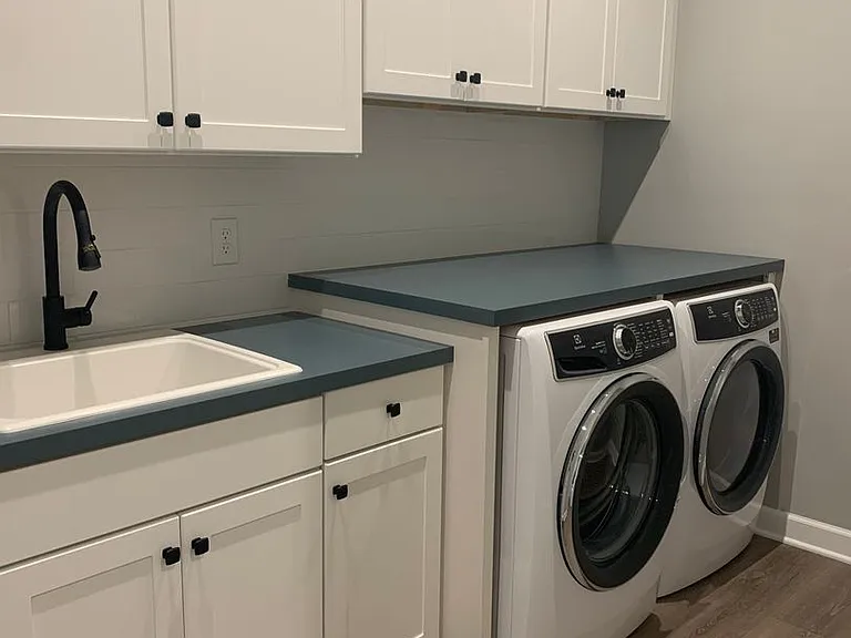 Solara Luxury Apartments — Photo 61