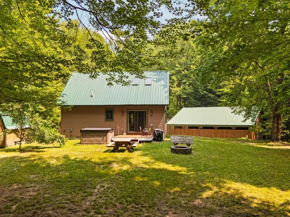 16862 Healy Lake Rd, Thompsonville, MI 49683