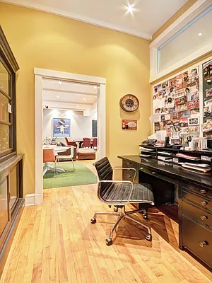 Sold by Sotheby's International Realty | media 13