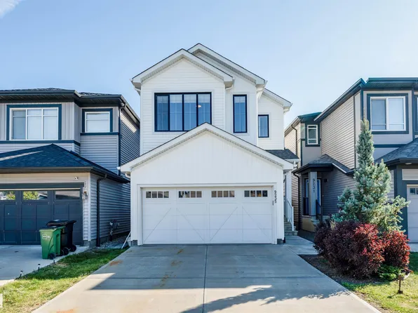 9235 223rd St NW, Edmonton, AB T5T 7M1