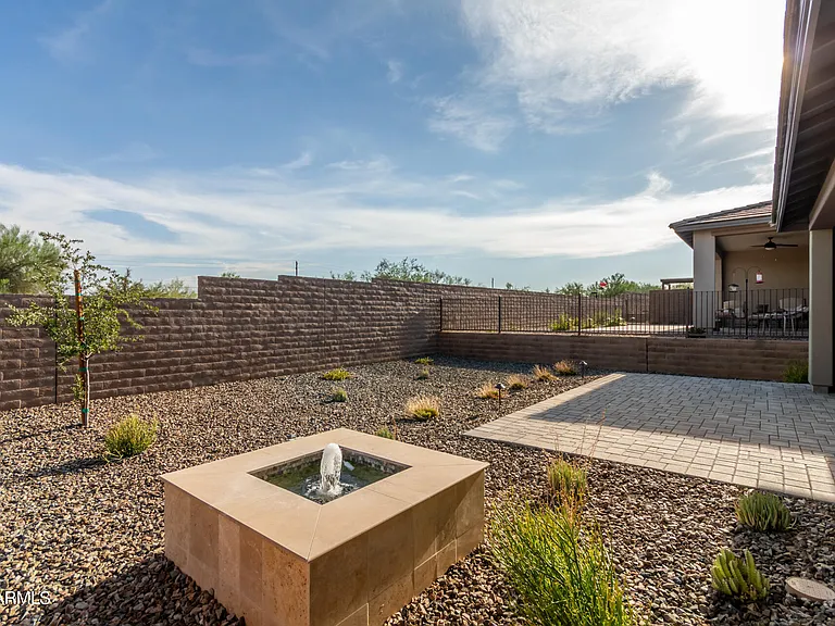 18223 E Coronado Cave Ct — Photo 21