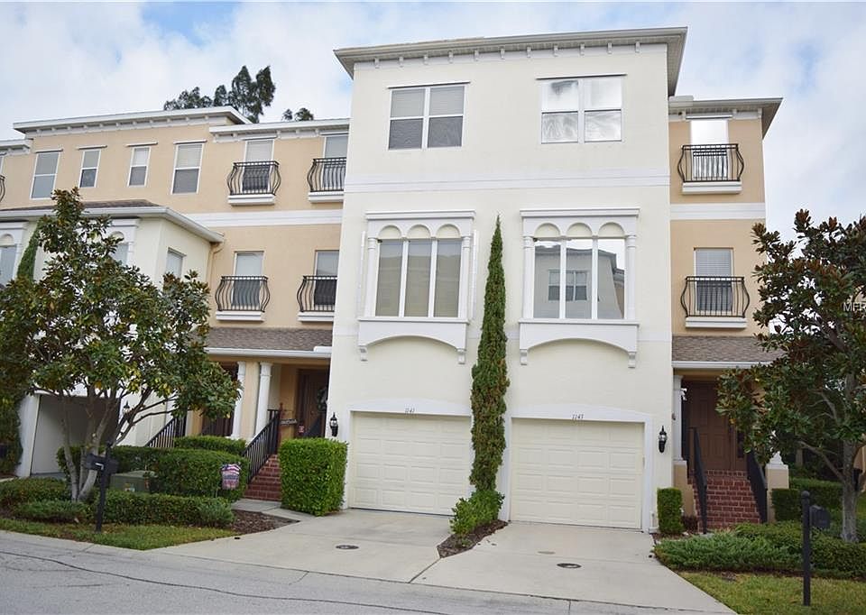 1st image of 1143 Venetian Harbor Dr NE