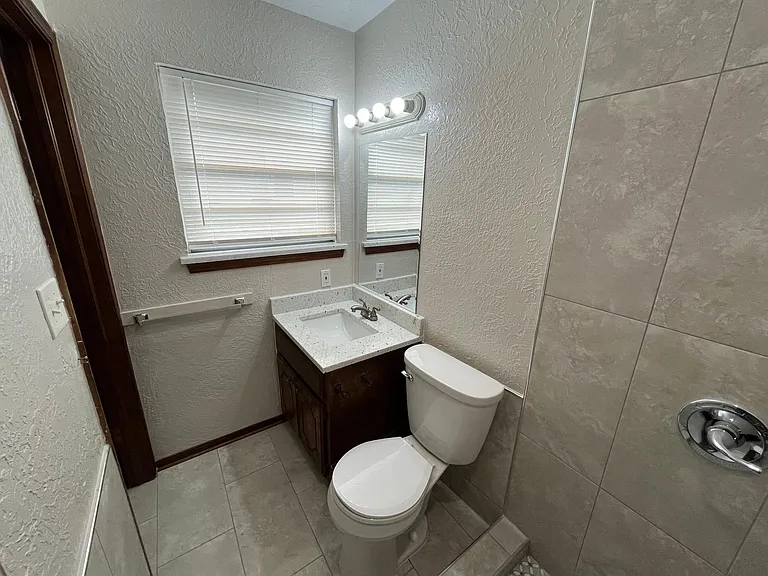 1505 Kingston Rd — Photo 14