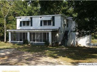 581 S Hammett Ave, Sylacauga, AL 35150