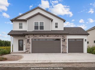 3600 E Golden Gate Dr, Appleton, WI 54913