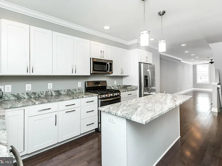 1815 Westphal Pl — Photo 8