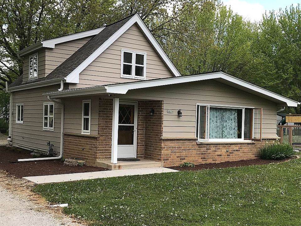 1st image of 28230 N Lake Dr