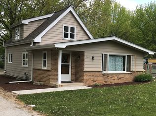 28230 N Lake Dr, Waterford, WI 53185