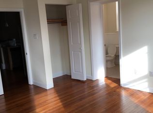 461 Martin St #2, Philadelphia, PA 19128