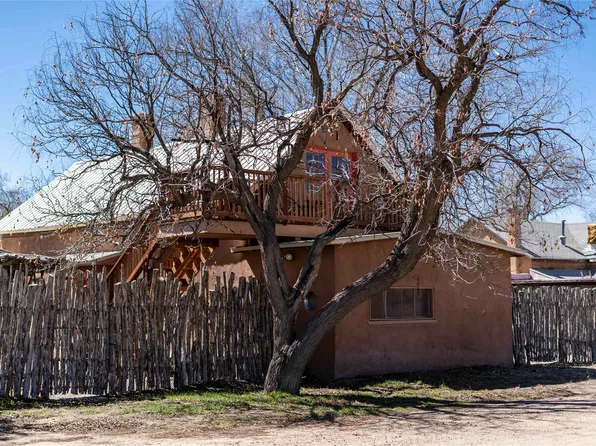 10 Rail Rd, Cerrillos, NM 87010