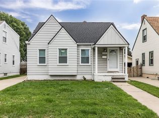 6745 Pelham Rd, Allen Park, MI 48101