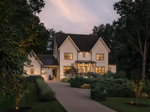 4527 Beacon Dr, Nashville, TN 37215
