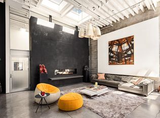 47 4th St, Brooklyn, NY 11231