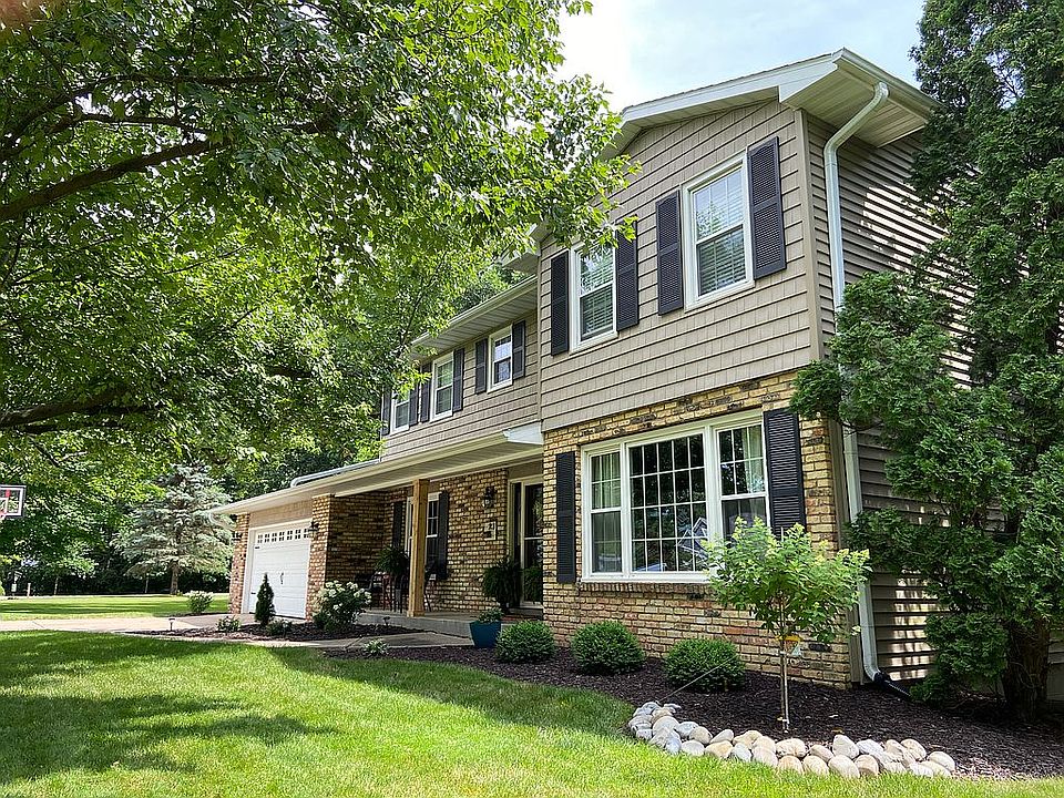 23 Lori Lane Ct Geneseo IL 61254 Zillow