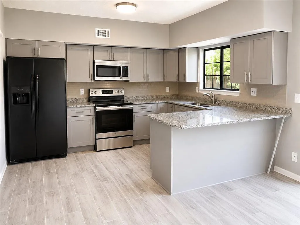 Building Photo - 3059 Steeplechase