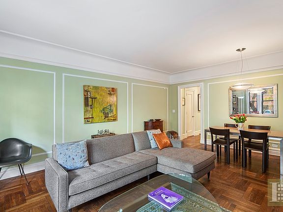 2nd image of 136 W 75th St APT 2B