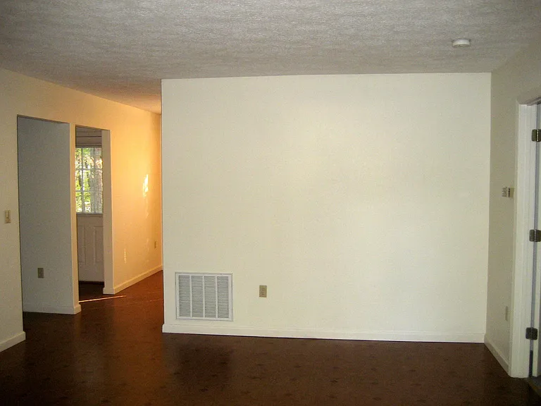 1820 Lower Ridgewood Blvd — Photo 14