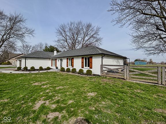 2nd image of 8310 E County Road 725 N
