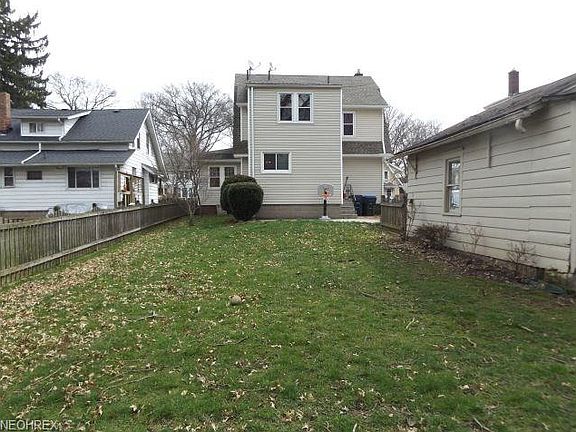 2nd image of 1932 7th St