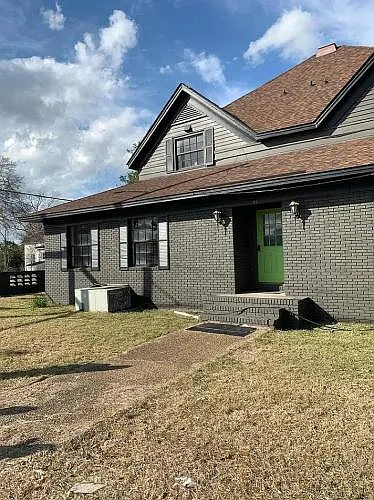 1 bed, 875 sqft, $800 — Photo 1