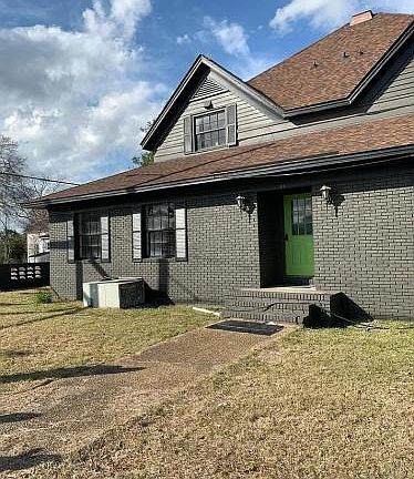 2nd image of 19 W Grady St APT 2
