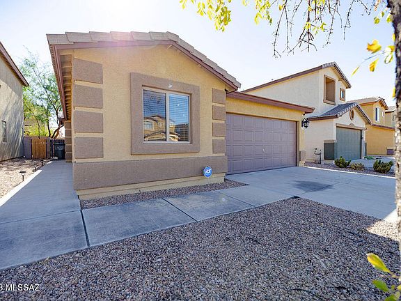 3rd image of 4794 E American Beauty Dr