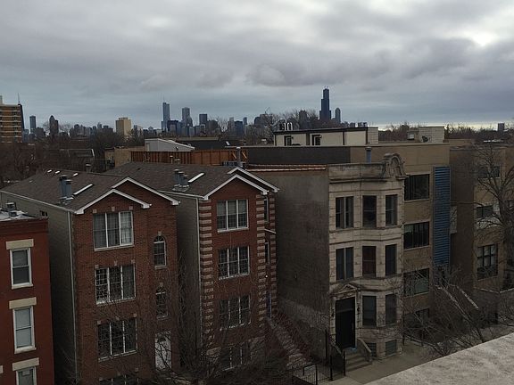 5th image of 1438 N Leavitt St #3