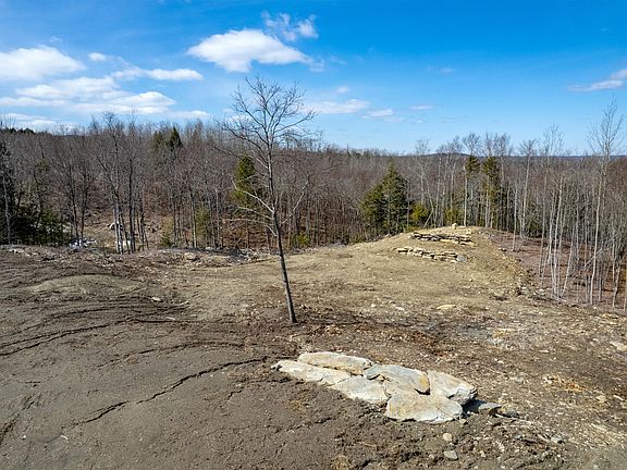 4th image of 50 Kennard Road