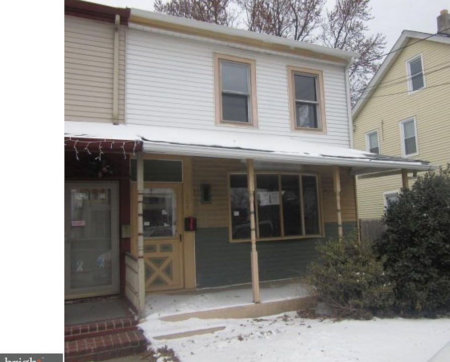 1st image of 104 Delsea Dr