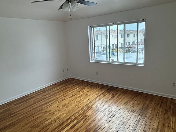 5th image of 22 Spirit Ln #1