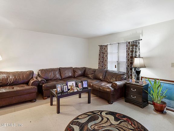 5th image of 6126 NW 26 Street
