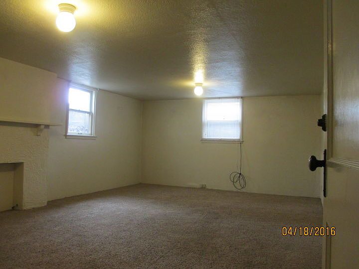 1st image of 1111 1/2 3rd St W