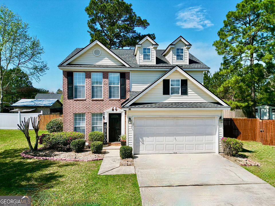 1st image of 279 Longleaf Cir