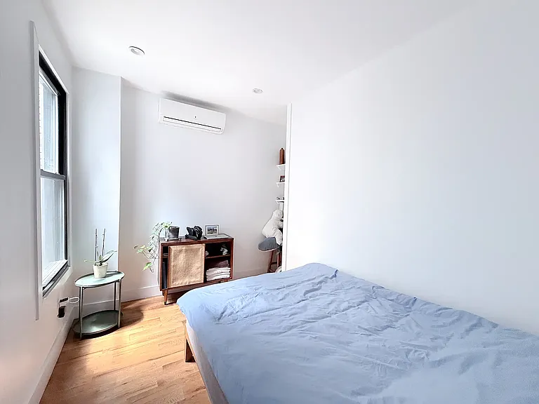 1306 Herkimer St #1 — Photo 3