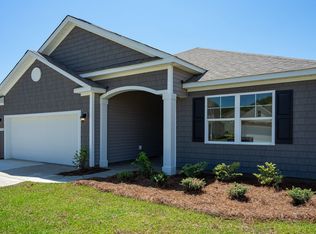 8719 Nottoway Ave NW, Calabash, NC 28467