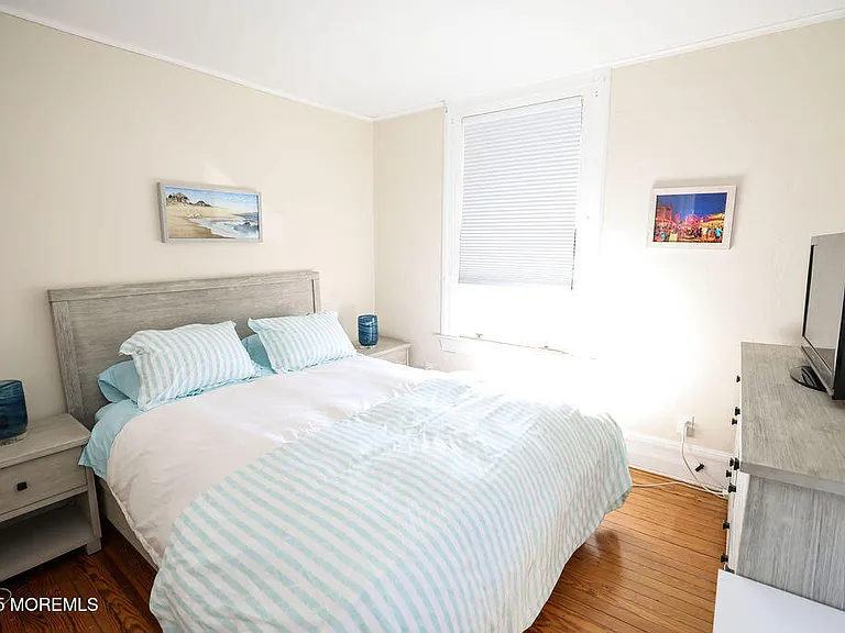17 Beach Rd — Photo 33