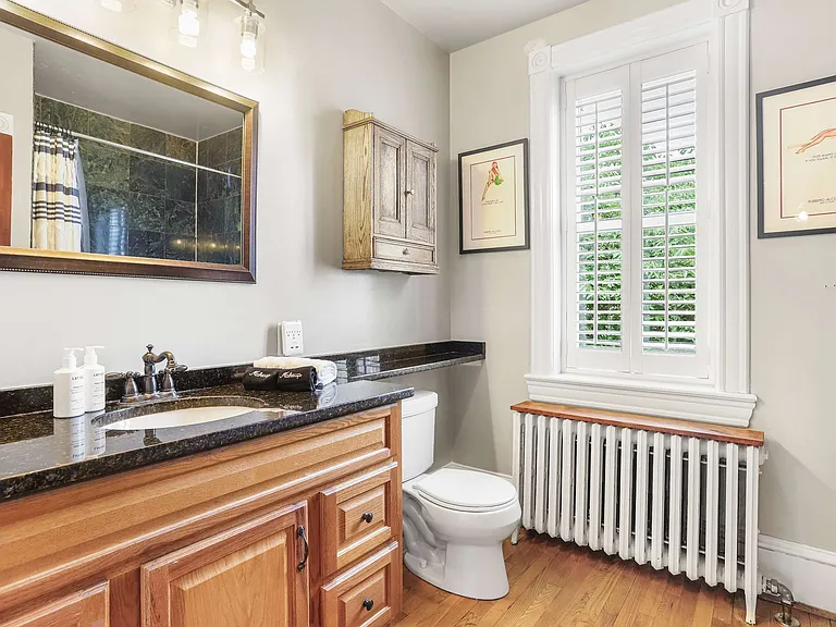 316 N Carolina Ave SE — Photo 23