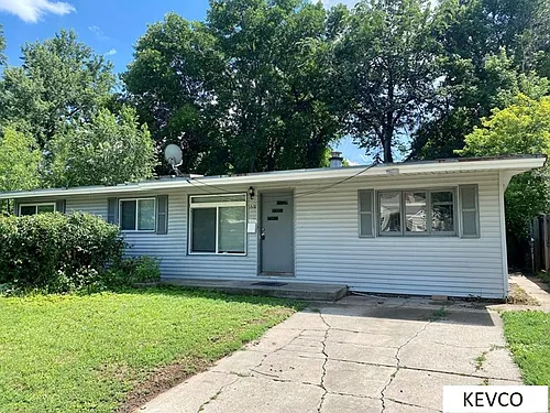 1621 Crestmore Pl Photo 1