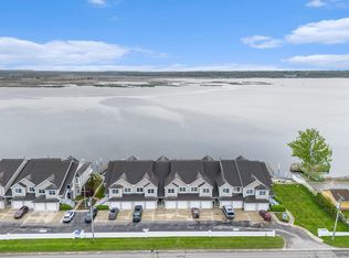 47 Arthur St, Manistee, MI 49660