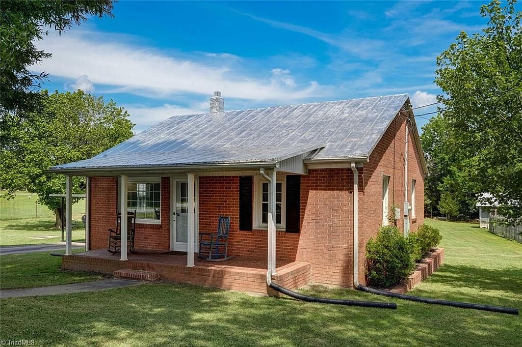 1869 Ashley Loop, Reidsville, NC 27320 Zillow