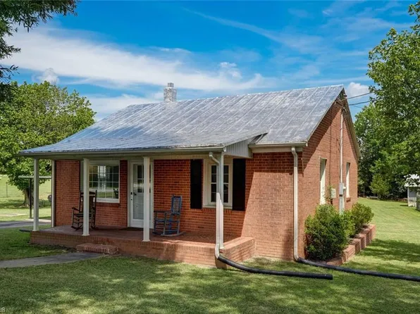 1869 Ashley Loop, Reidsville, NC 27320