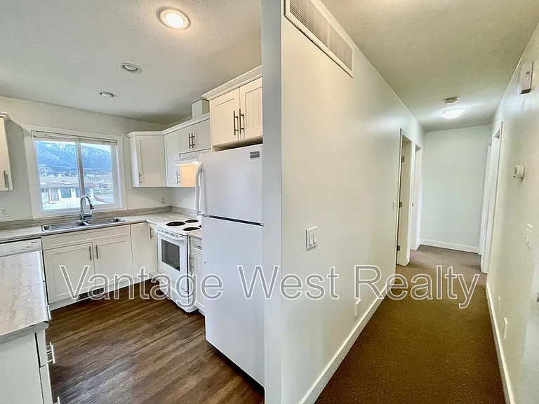 2442 Last Rd — Photo 6