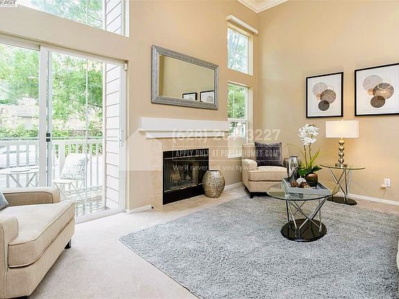 3rd image of 4825 Boxwood Way #115