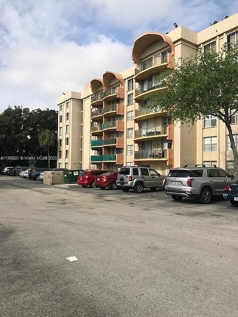 1st image of 9350 Fontainebleau Blvd APT 412
