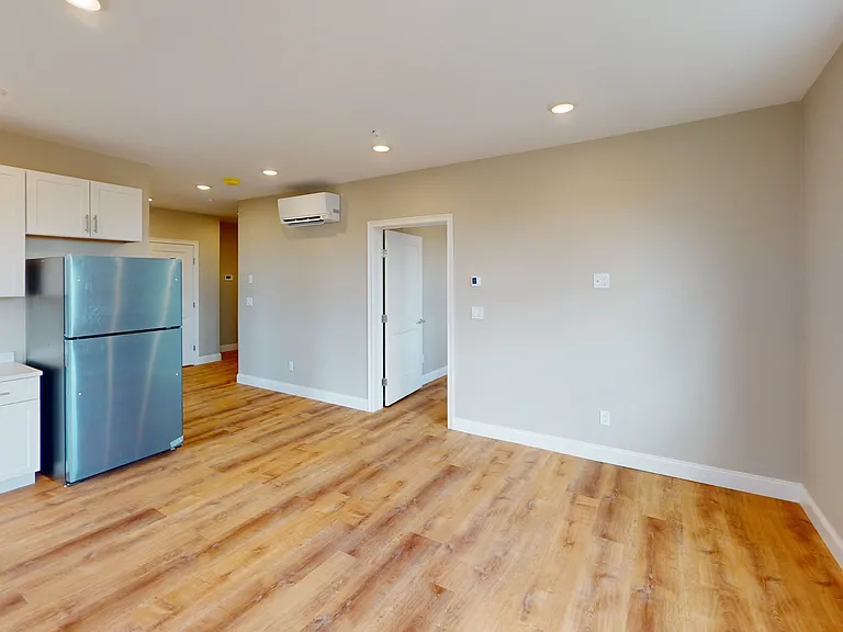 100 Revere St — Photo 68