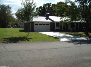 1809 Westgate Cir, Heber Springs, AR 72543