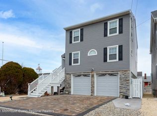 310 Shuster Ave, Seaside Heights, NJ 08751