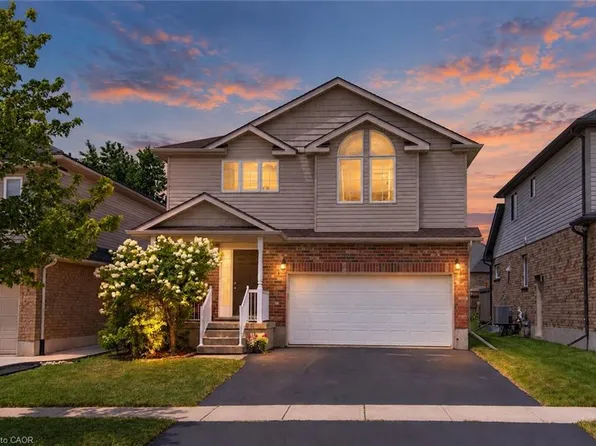 24 Joseph Lichti Ln, Wilmot, ON N3A 4S3