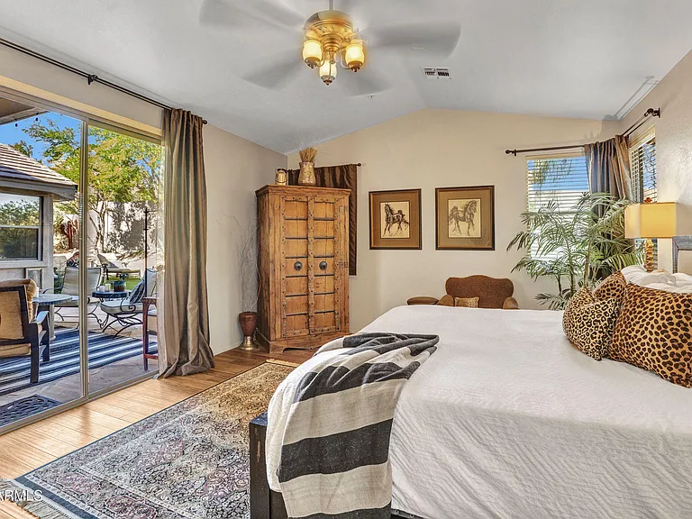 10655 E Acacia Dr — Photo 37