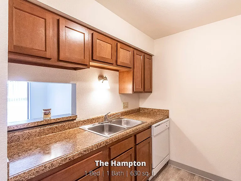 Hampton - Kitchen